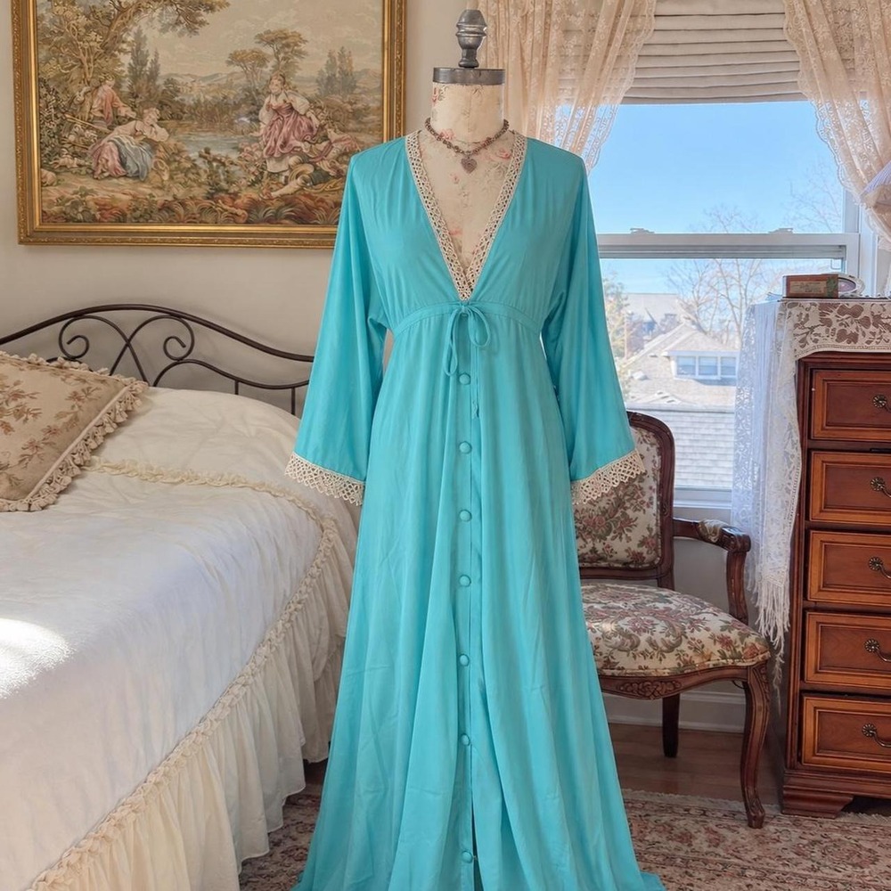 70s blue Robe Dress  70s Vanity Fair turquoise button front robe dress size 36